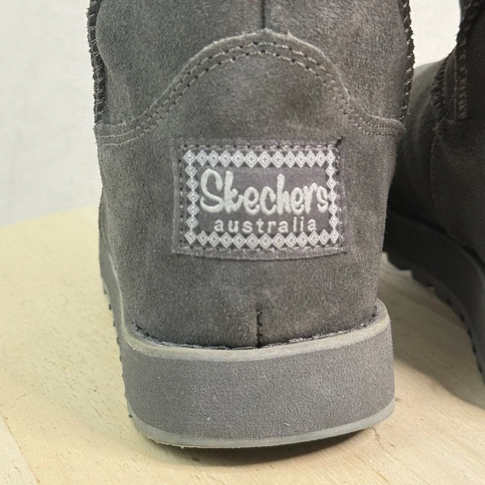 SKECHERS Women's Boots Sz 5 Suede Keepsakes Freezing Point Slouch Faux Fur Shoes